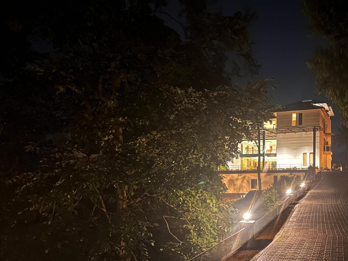 Viceroy Luxury Mountain Resort And Spa Munnar Exterior foto